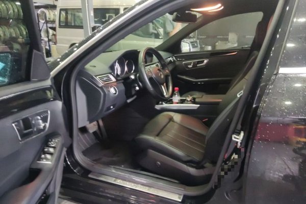Mercedes-Benz E-Class 2015, 166600 км, за 12500 USD