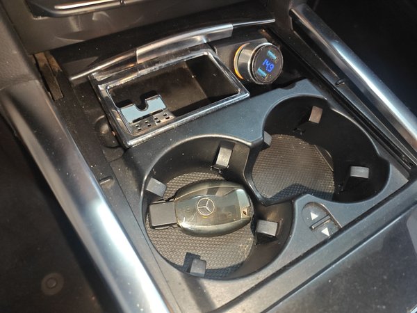 Mercedes-Benz E-Class 2015, 166600 км, за 12675 USD - фото 12