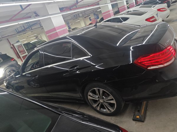 Mercedes-Benz E-Class 2015, 166600 км, за 12675 USD
