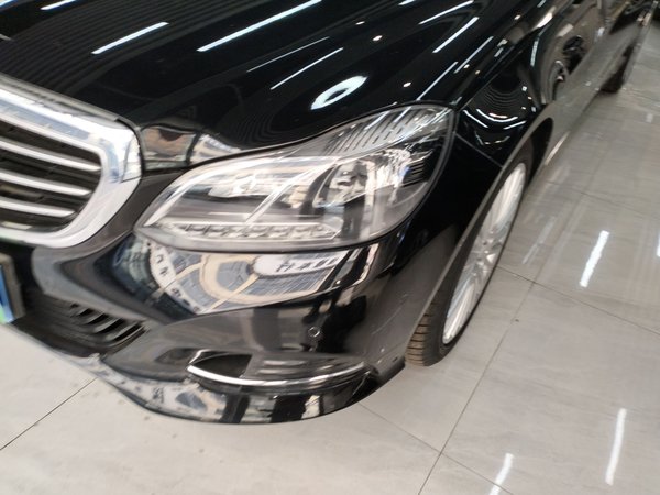 Mercedes-Benz E-Class 2015, 176700 км, за 12678 USD