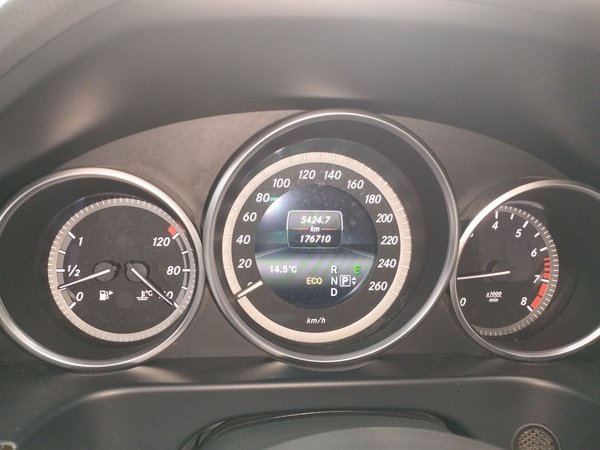 Mercedes-Benz E-Class 2015, 176700 км, за 12678 USD - фото 13