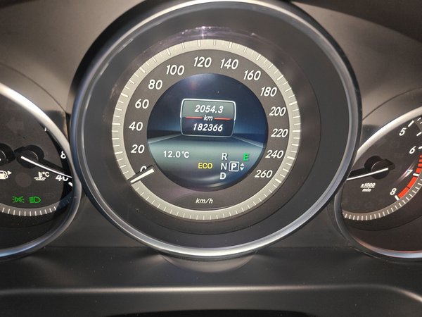 Mercedes-Benz E-Class 2015, 182300 км, за 12110 USD - фото 15