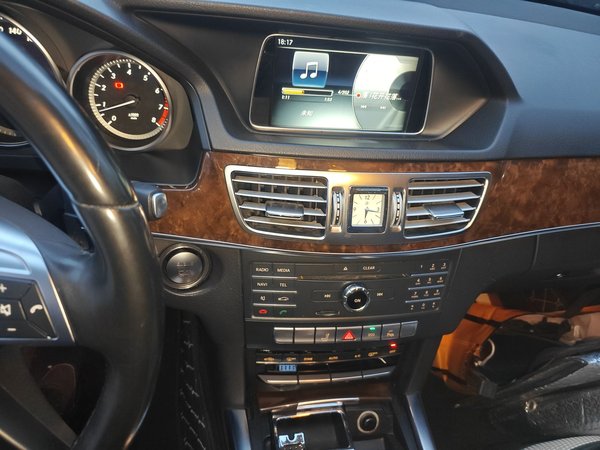 Mercedes-Benz E-Class 2015, 182300 км, за 12110 USD - фото 17