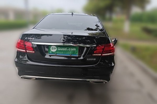 Mercedes-Benz E-Class 2015, 187600 км, за 11016 USD