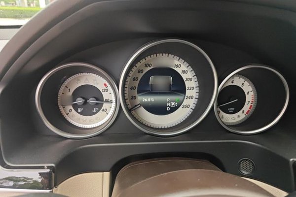 Mercedes-Benz E-Class 2015, 187600 км, за 11016 USD - фото 10