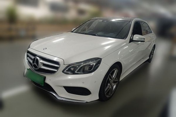 Mercedes-Benz E-Class · 2015 год