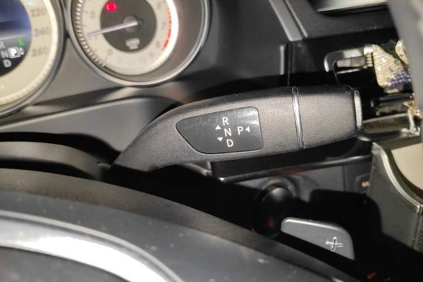 Mercedes-Benz E-Class 2015, 123600 км, за 10599 USD - фото 14