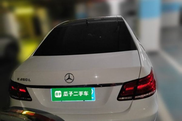 Mercedes-Benz E-Class 2015, 123600 км, за 10599 USD