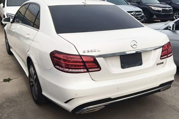 Mercedes-Benz E-Class 2015, 133400 км, за 12940 USD