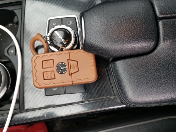 Mercedes-Benz E-Class 2015, 145600 км, за 11557 USD - фото 15