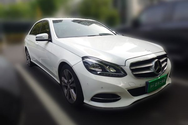 Mercedes-Benz E-Class 2015, 172600 км, за 8889 USD