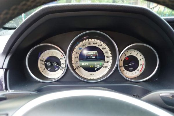 Mercedes-Benz E-Class 2015, 172600 км, за 8889 USD - фото 12