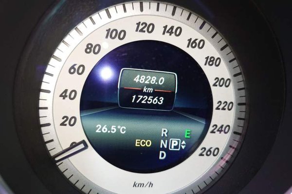 Mercedes-Benz E-Class 2015, 172600 км, за 8889 USD - фото 13