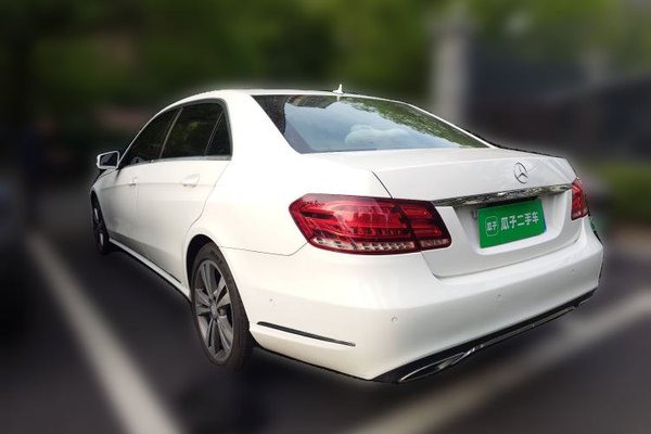 Mercedes-Benz E-Class 2015, 172600 км, за 8889 USD
