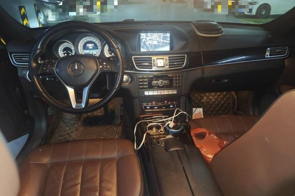 Mercedes-Benz E-Class 2015, 125500 км, за 12247 USD