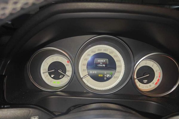Mercedes-Benz E-Class 2015, 125500 км, за 12247 USD - фото 6
