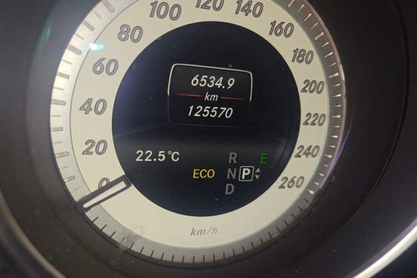 Mercedes-Benz E-Class 2015, 125500 км, за 12247 USD - фото 7