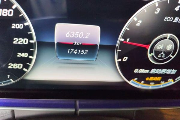Mercedes-Benz E-Class 2016, 174100 км, за 16781 USD - фото 12