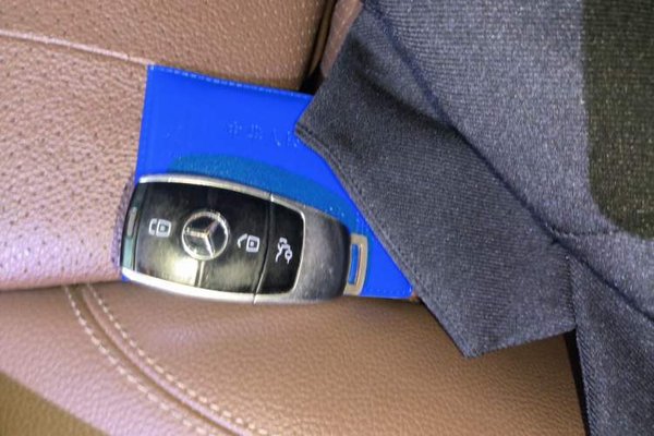 Mercedes-Benz E-Class 2016, 188400 км, за 20254 USD - фото 17