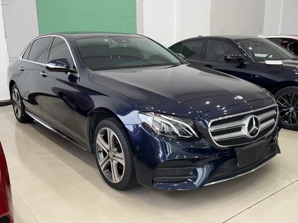 Mercedes-Benz E-Class 2016, 118000 км, за 19576 USD