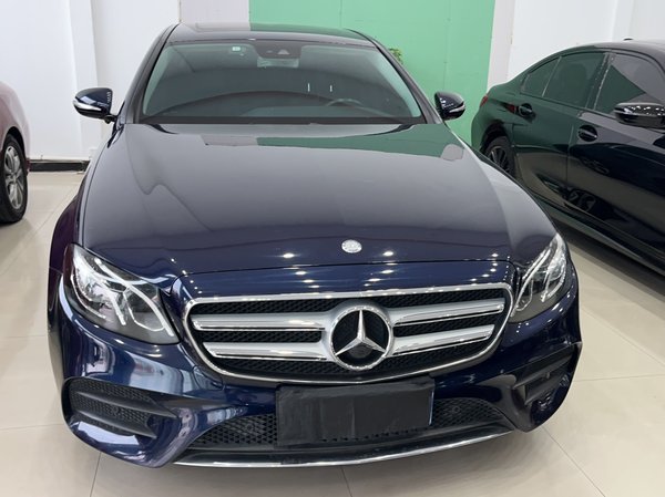Mercedes-Benz E-Class 2016, 118000 км, за 19576 USD
