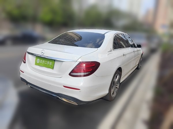 Mercedes-Benz E-Class 2016, 115399 км, за 20468 USD