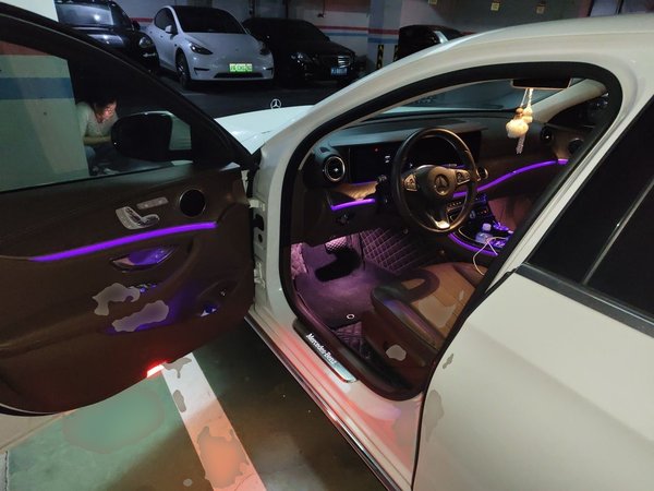 Mercedes-Benz E-Class 2016, 80900 км, за 22854 USD - фото 17