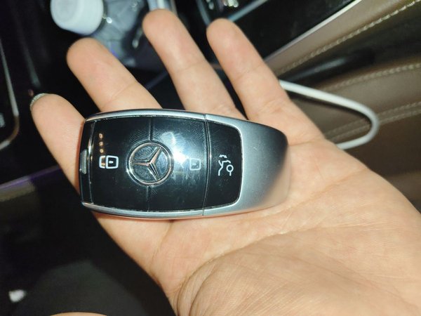 Mercedes-Benz E-Class 2016, 80900 км, за 22854 USD - фото 9