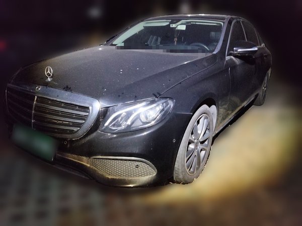 Mercedes-Benz E-Class · 2017 год