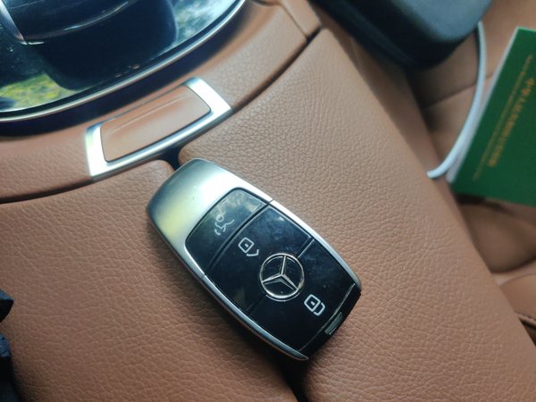 Mercedes-Benz E-Class 2017, 82900 км, за 22581 USD - фото 17
