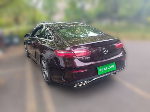 Mercedes-Benz E-Class 2017, 100200 км, за 23313 USD