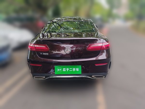 Mercedes-Benz E-Class 2017, 100200 км, за 23313 USD