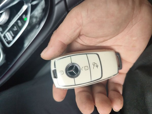 Mercedes-Benz E-Class 2017, 126200 км, за 27948 USD - фото 10