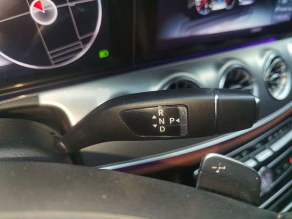 Mercedes-Benz E-Class 2017, 87300 км, за 27546 USD - фото 13