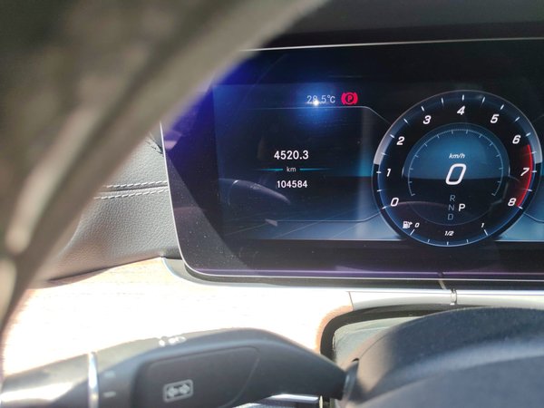 Mercedes-Benz E-Class 2018, 104600 км, за 24038 USD - фото 11