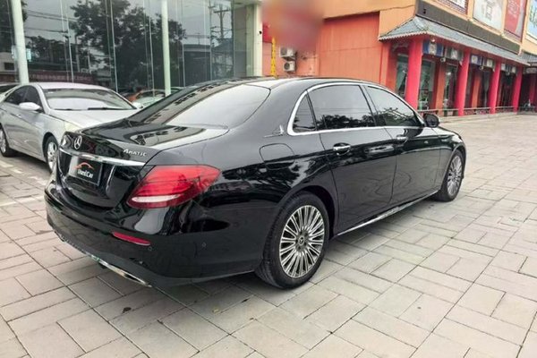 Mercedes-Benz E-Class 2018, 121900 км, за 24702 USD - фото 13
