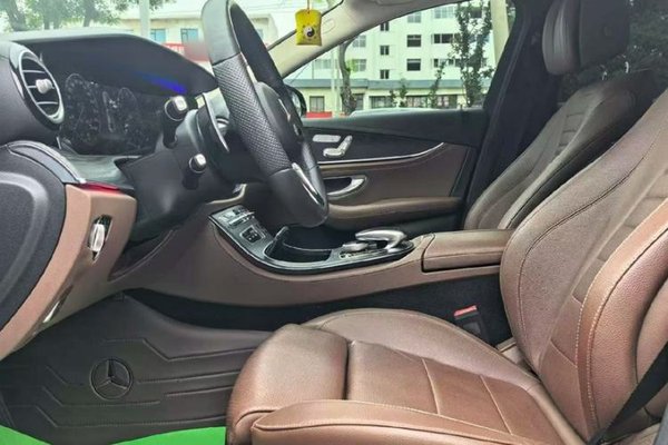 Mercedes-Benz E-Class 2018, 121900 км, за 24702 USD