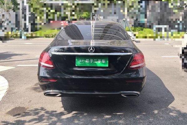 Mercedes-Benz E-Class 2018, 126400 км, за 25709 USD