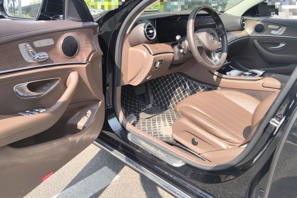 Mercedes-Benz E-Class 2018, 126400 км, за 25709 USD - фото 19
