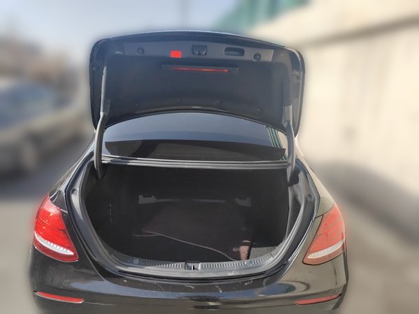 Mercedes-Benz E-Class 2018, 140600 км, за 22950 USD - фото 20