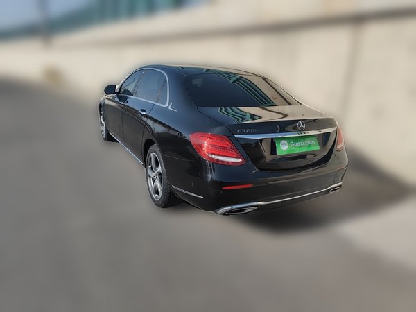 Mercedes-Benz E-Class 2018, 140600 км, за 22950 USD