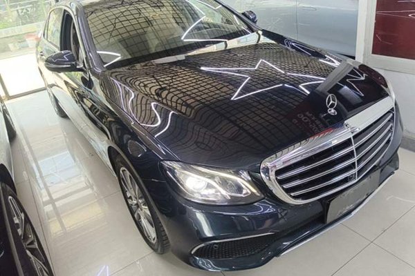 Mercedes-Benz E-Class 2018, 160100 км, за 25544 USD