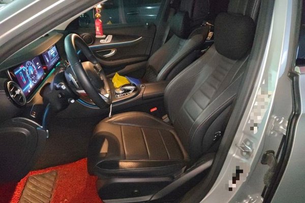 Mercedes-Benz E-Class 2018, 73400 км, за 24745 USD - фото 12