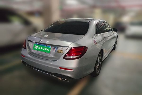 Mercedes-Benz E-Class 2018, 73400 км, за 24745 USD