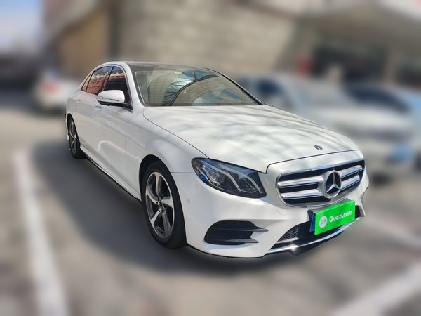 Mercedes-Benz E-Class 2018, 69400 км, за 25659 USD