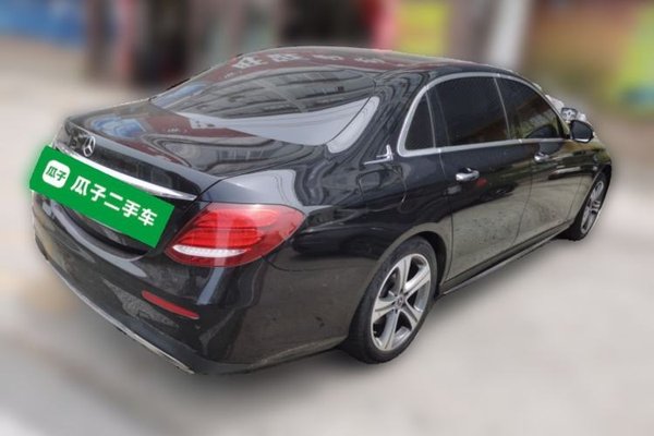 Mercedes-Benz E-Class 2019, 101600 км, за 23604 USD
