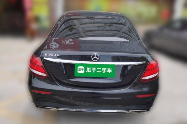 Mercedes-Benz E-Class 2019, 101600 км, за 23604 USD
