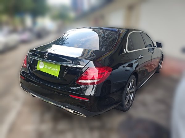 Mercedes-Benz E-Class 2019, 100900 км, за 27859 USD