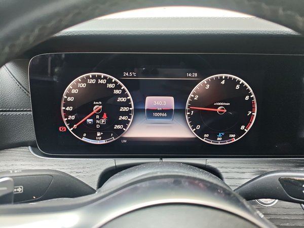 Mercedes-Benz E-Class 2019, 100900 км, за 27859 USD - фото 18