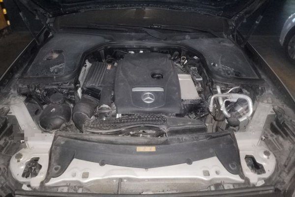Mercedes-Benz E-Class 2019, 104100 км, за 27180 USD - фото 21